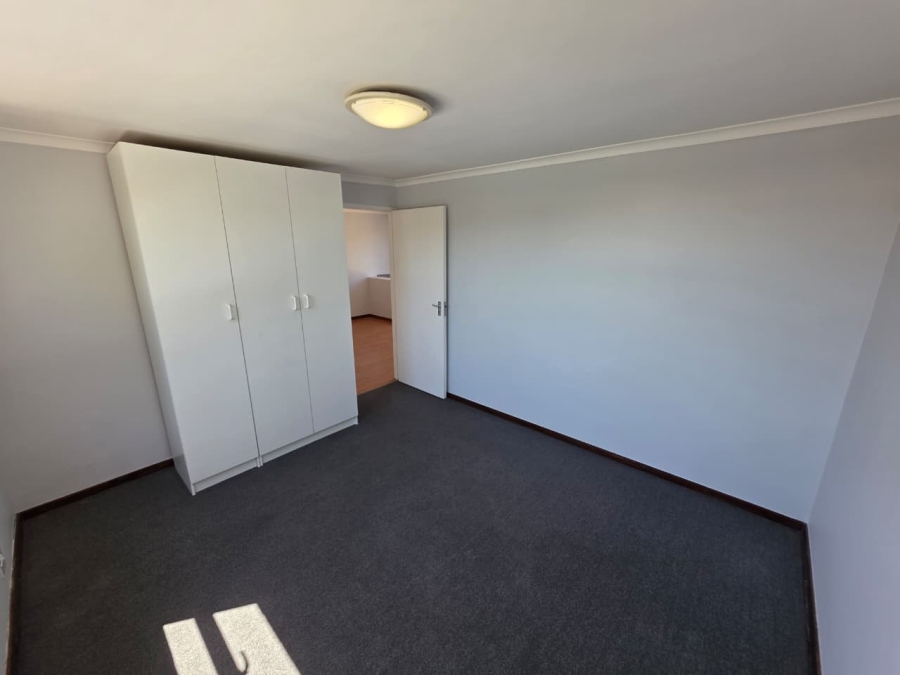 6 Bedroom Property for Sale in Lochnerhof Western Cape